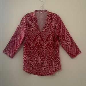 Women’s Red Printed V-Neck Tunic Top